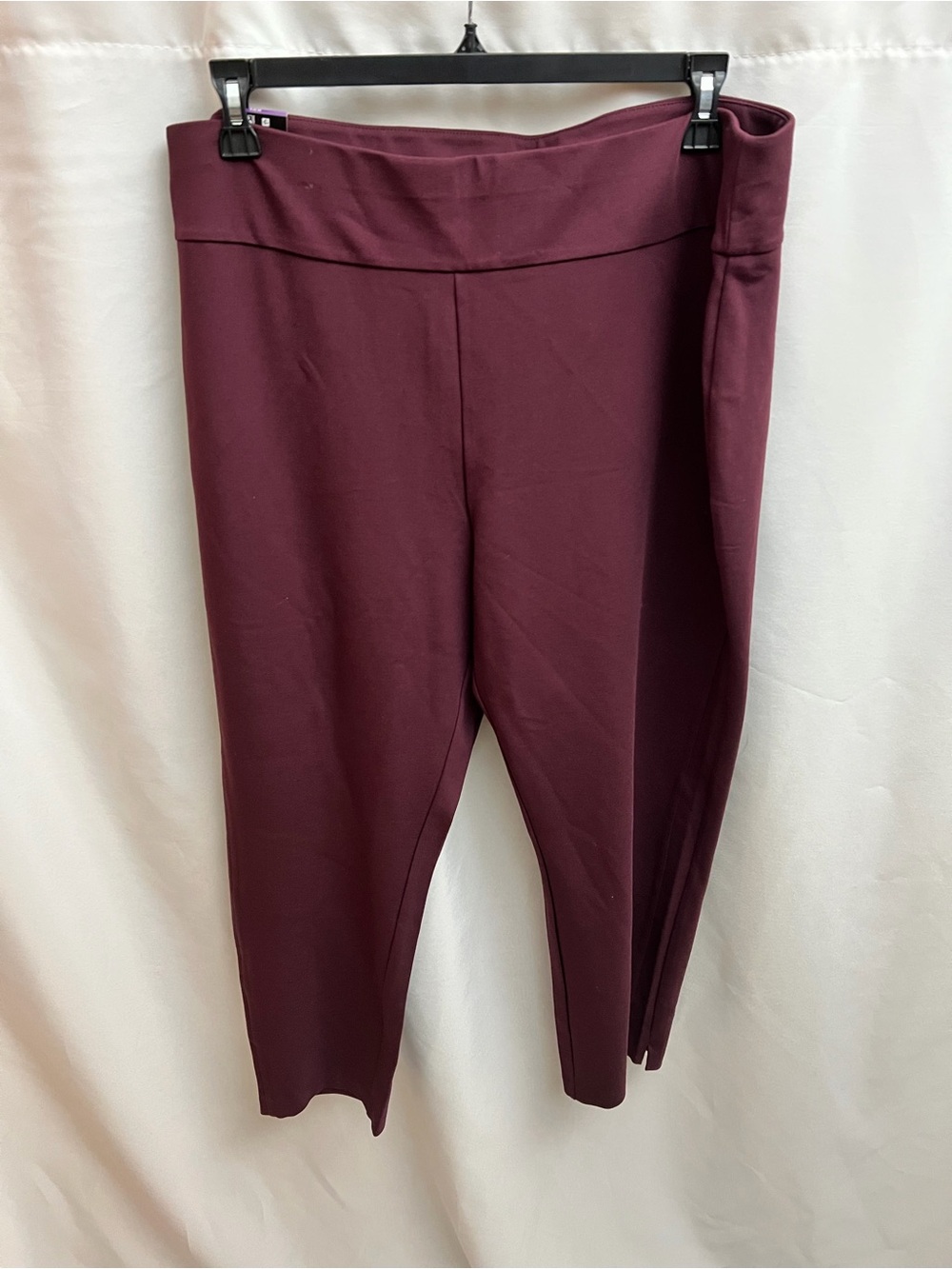 Express Cropped Ponte Pants | Slacks | Trousers In Burgundy